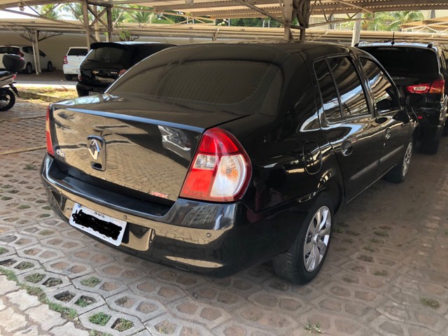 VENDO CLIO 2006 CARRO IMPECÁVEL COMPLETO73 MIL KMS RODADOS TEL: * VALOR:16:500,00