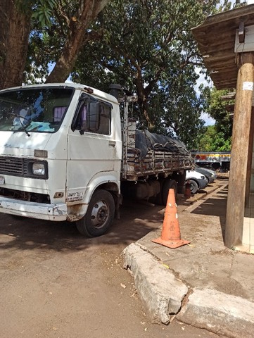 CAMINHÃO 7 100