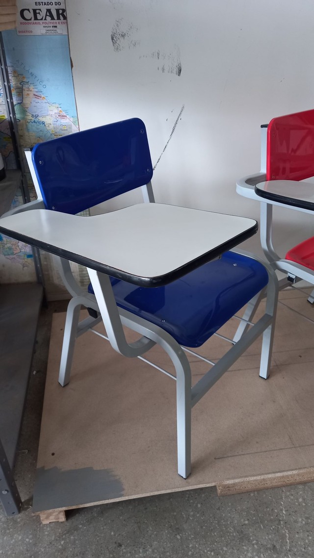 Cadeira Escolar Metalom Reforçada  - Foto 5