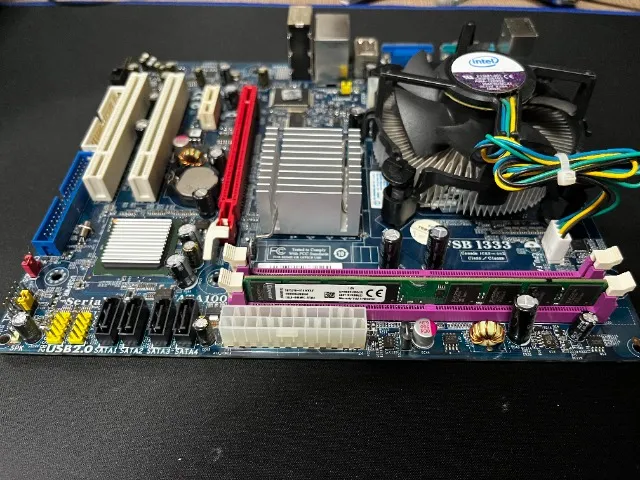 ジャンク品】Intel E5200 ECS G31T-M (V1. 0)Intel純正リテール