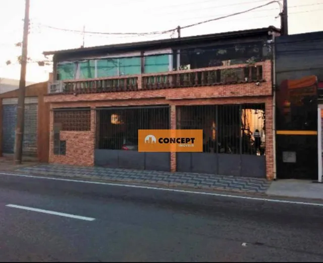 Sobrado com 2 dormitórios à venda, 366 m² por R$ 2.280.000,00 - Vila Jundiaí - Mogi das Cr