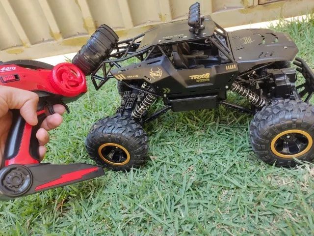 Grande Carrinho De Controle Remoto Rc 4x4 37cm Grande