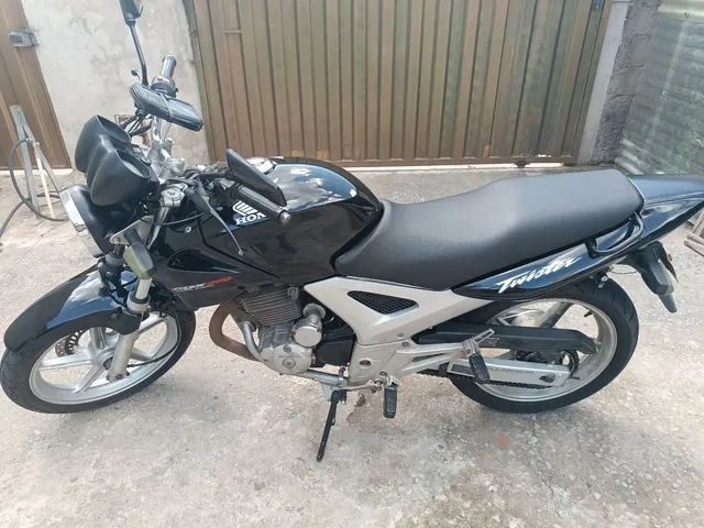 HONDA CBX 250 Twister Preta 2005 - Dourados - SHOPCAR