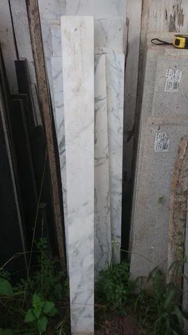 Mármores e granitos retalhos