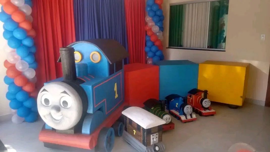 Thomas e seus amigos para decoração d festas  - Foto 2