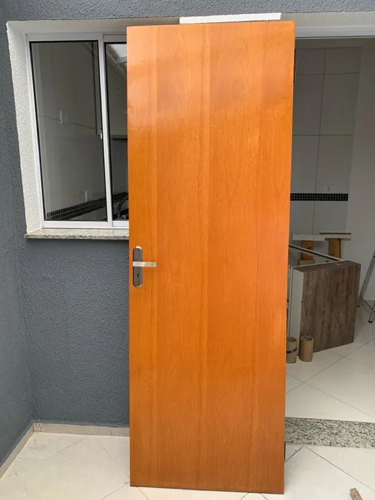 01 folha de porta 2,10x0,72