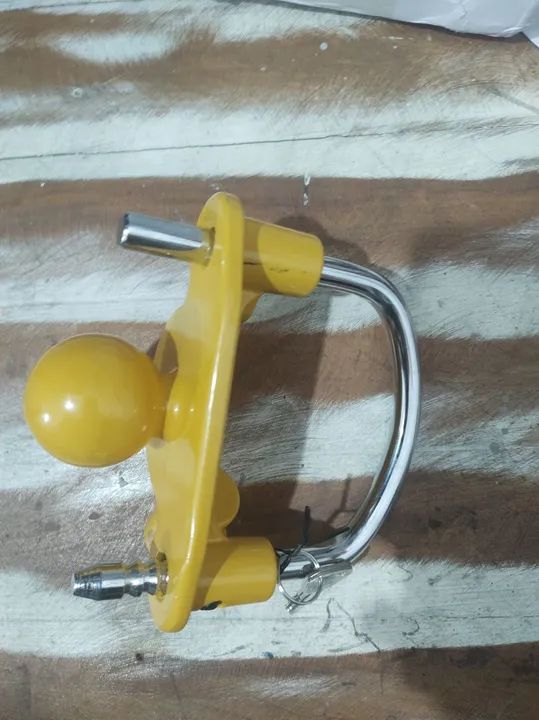 Trava de Engate para Reboque - Segurança e Proteção - Foto 2