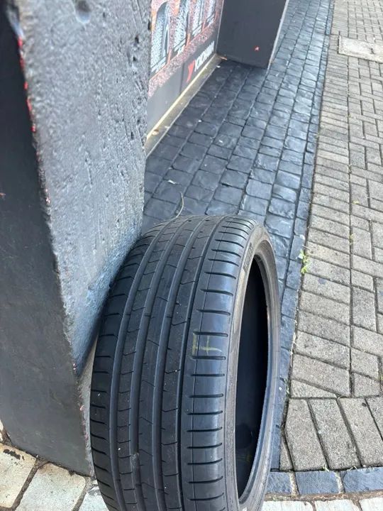 Pirelli P Zero 255/35 runflat Pirelli  - Foto 2