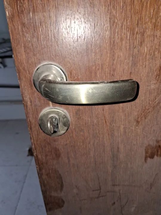 Vendo porta completa Portas e Janelas Centro, Guarapari 1347089990