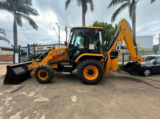 RETROESCAVADEIRA  - Foto 6