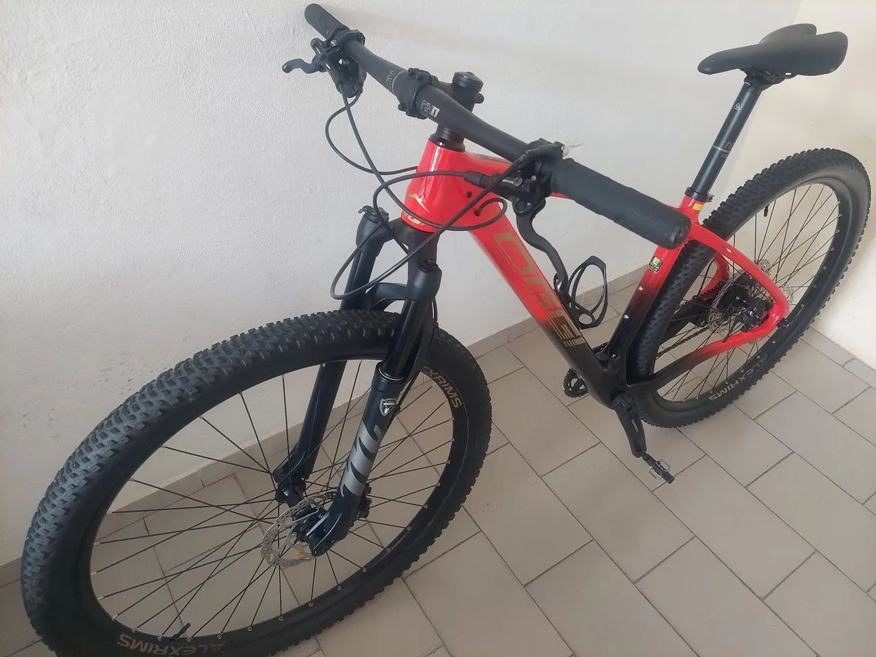 Bicicleta de montanha em carbono - Foto 3