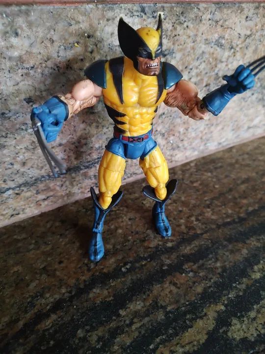 Boneco Wolverine articulado - Foto 3