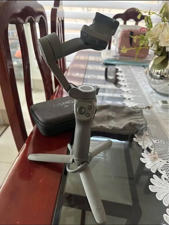 Gimbal DJI Osmo Mobile 3 - Novo