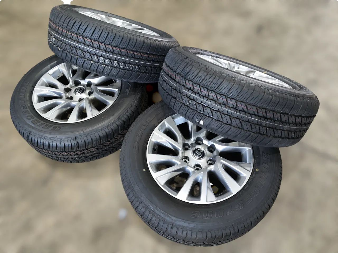ESTEPE HILUX SW4 SRX C/ PNEU ZERO - Foto 3