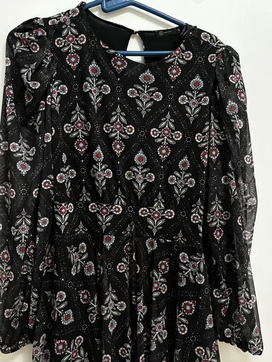 Vestido mídi em tuli com camadas  M - Foto 5