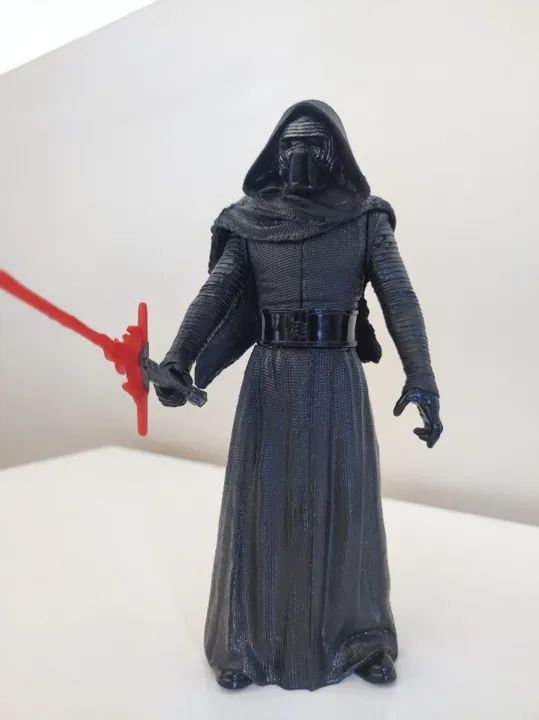 Boneco Kylo Ren-Saga Star Wars