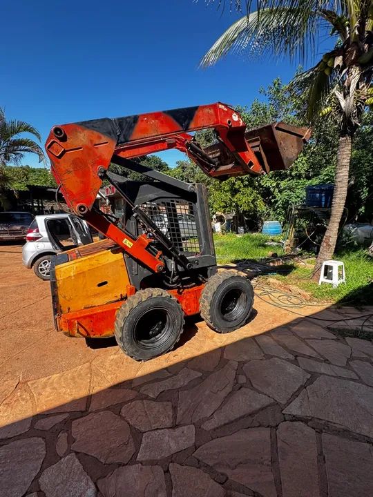 Bob cat minicarregadeira 