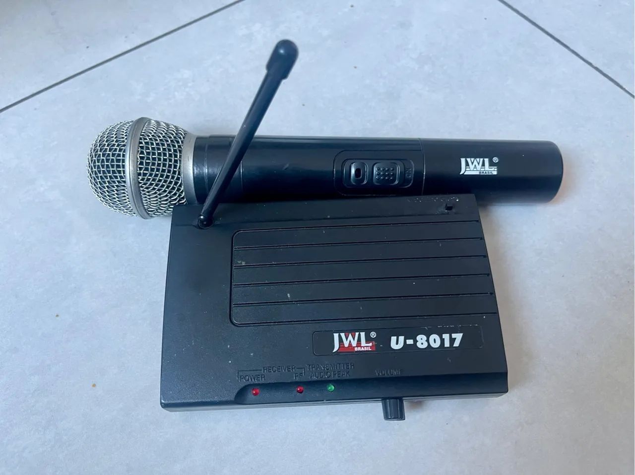 Microfone JWL U-8017 Dinâmico Unidirecional