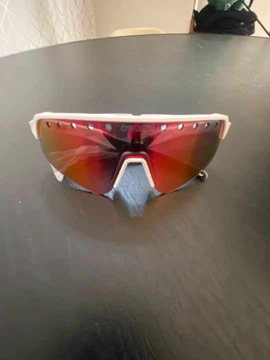 ÓCULOS DE SOL OAKLEY PARA BEACH TENNIS 