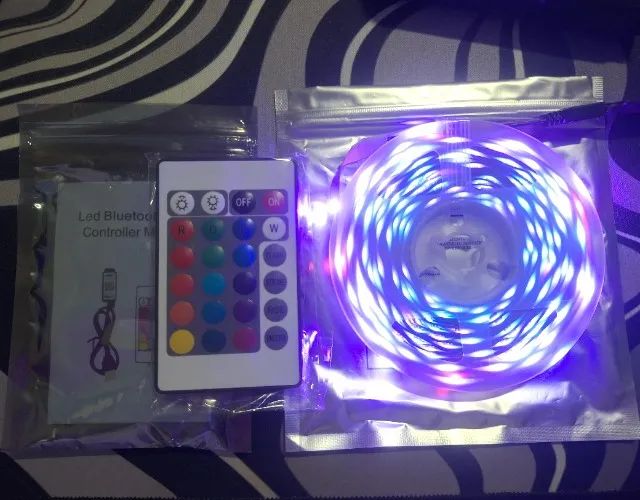 Fita de Led RGB 5050 10 Metros com Controle (Obs na Descrição) - Foto 4