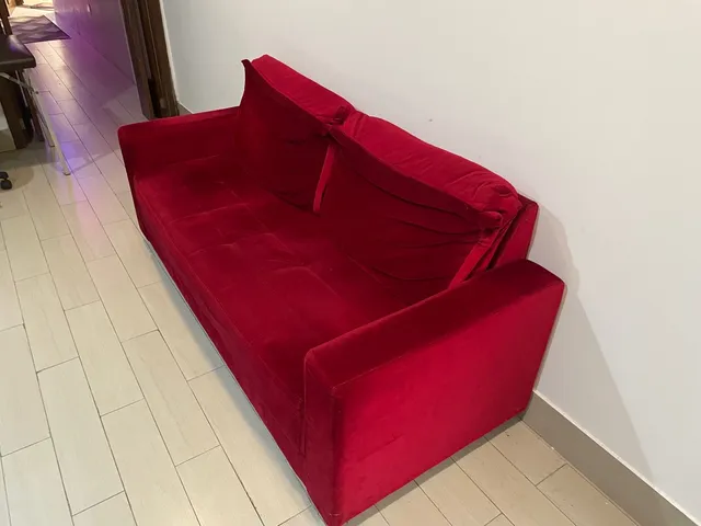 Lindo Sofá Vermelho