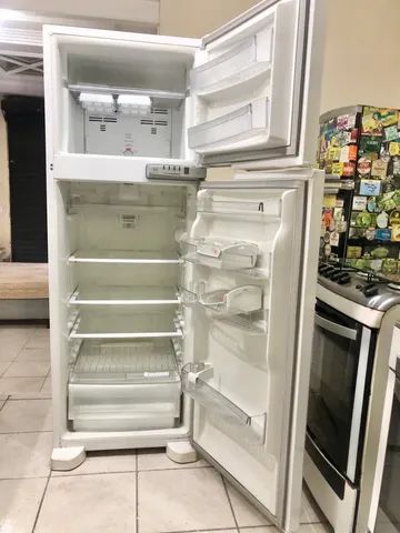 Geladeira Frost free , geladeira bratemp duas portas  - Foto 5