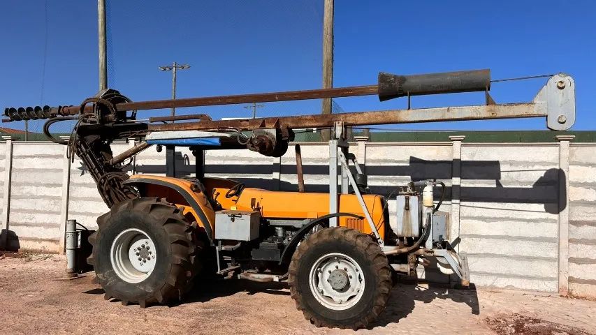 PERFURATRIZ DE SOLO ACOPLADO COM TRATOR - Foto 4