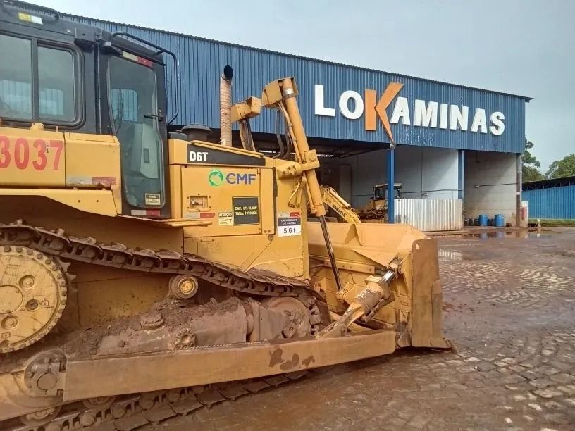 Trator de Esteira Caterpillar D6T - Foto 5