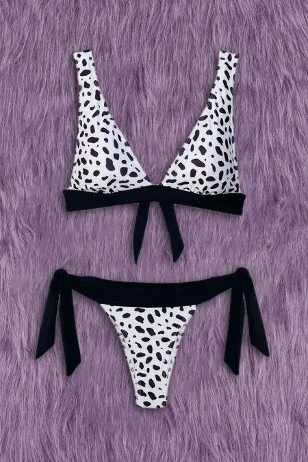 Bikini Novo/ Sem uso branco e preto