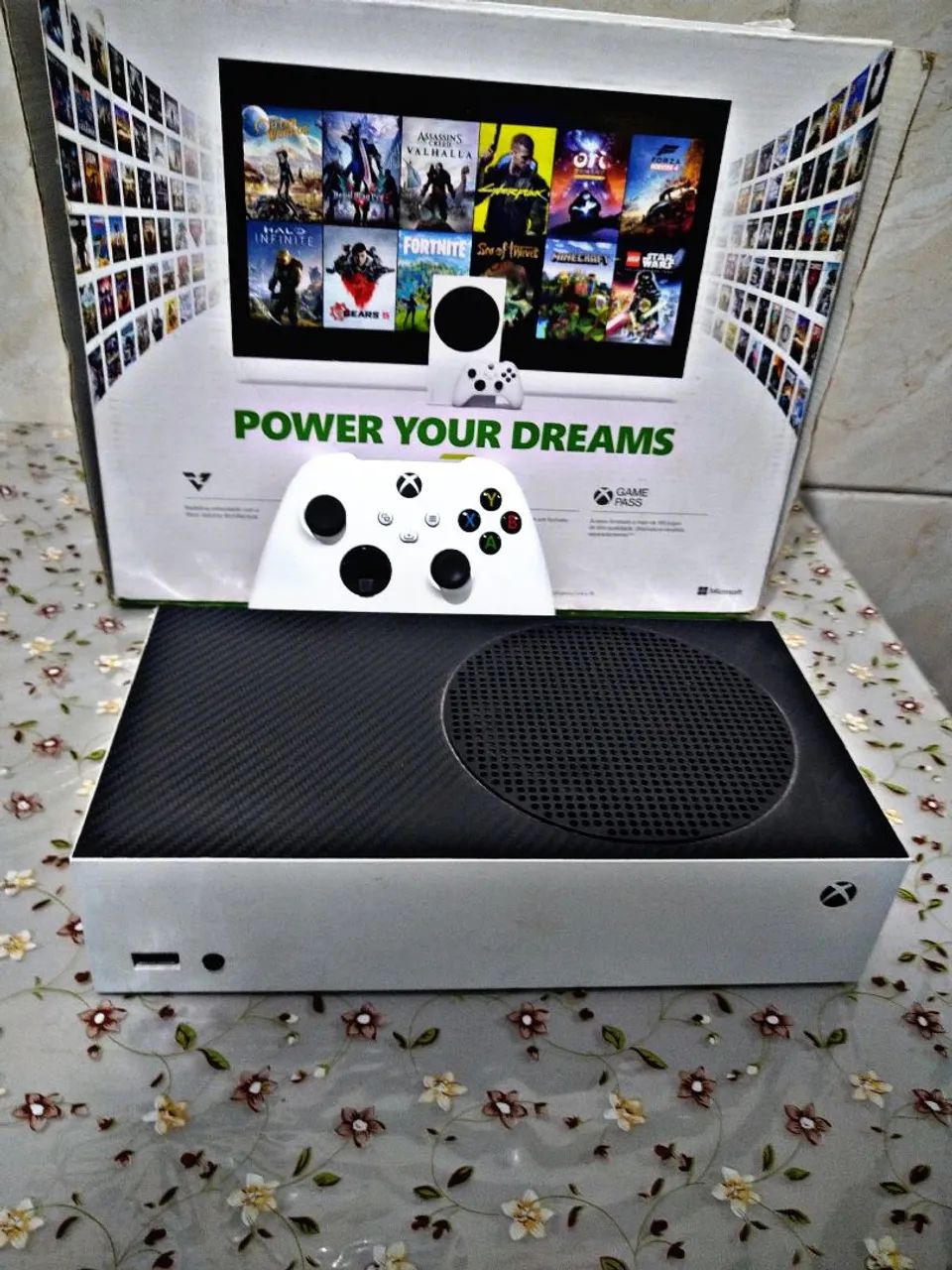 Xbox Series S Branco e Preto Carbono - Impecável - Aceito Troca com Xbox Series X