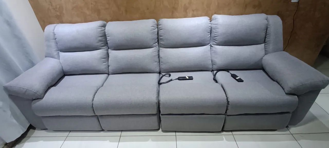 Sofá 4 lugares - Conforto e estilo! - Foto 2