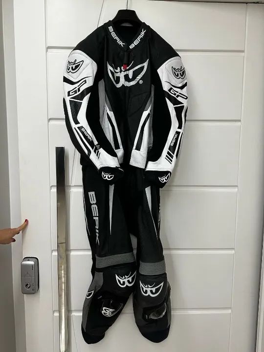 MACACÃO MOTO BERIK MONZA, 2pçs, Tam 50, Novo, Sem Uso - Foto 2