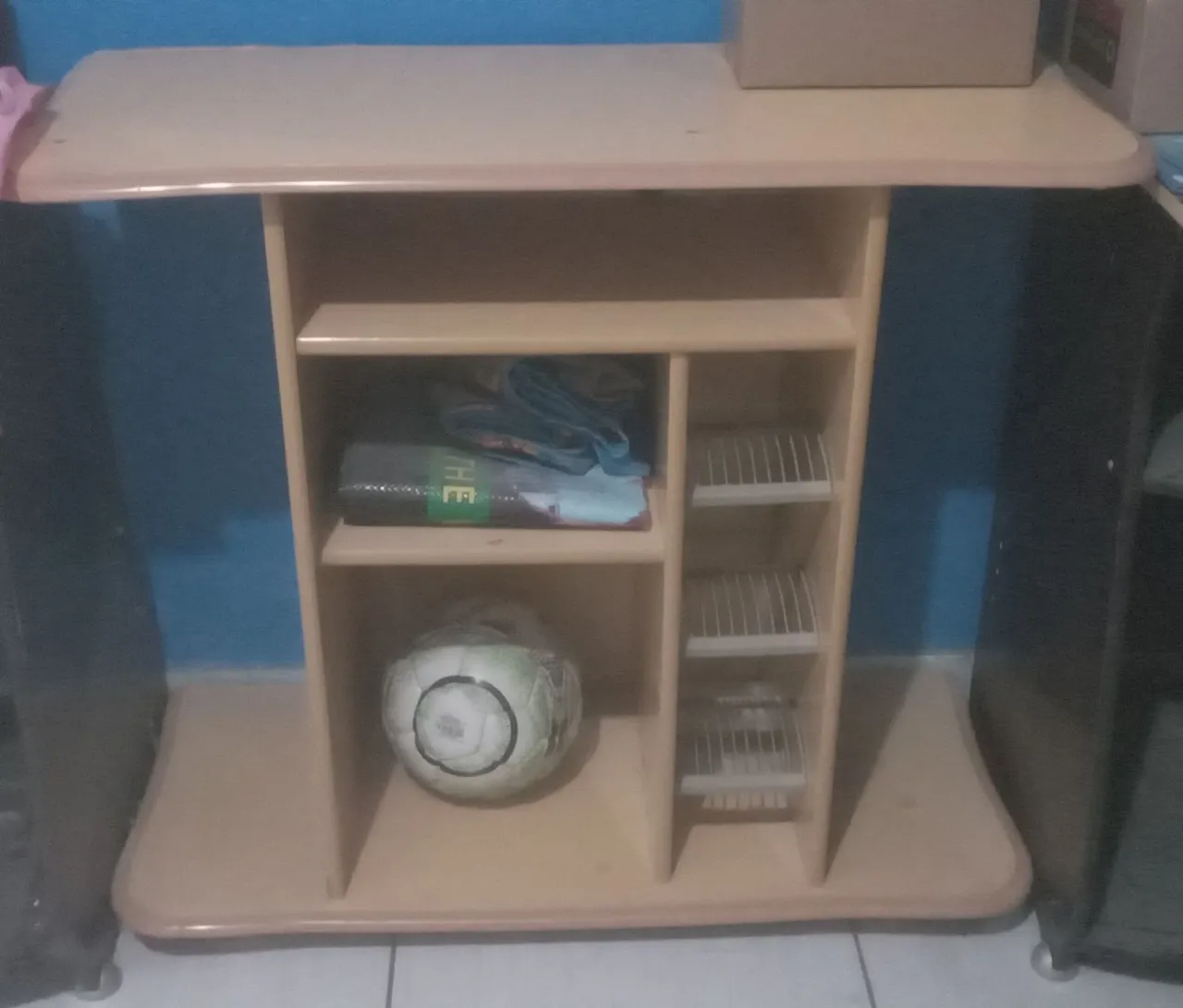 Rack simples para sala de estar