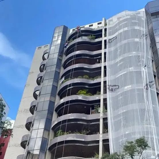 Reforma de fachada predial - Foto 4