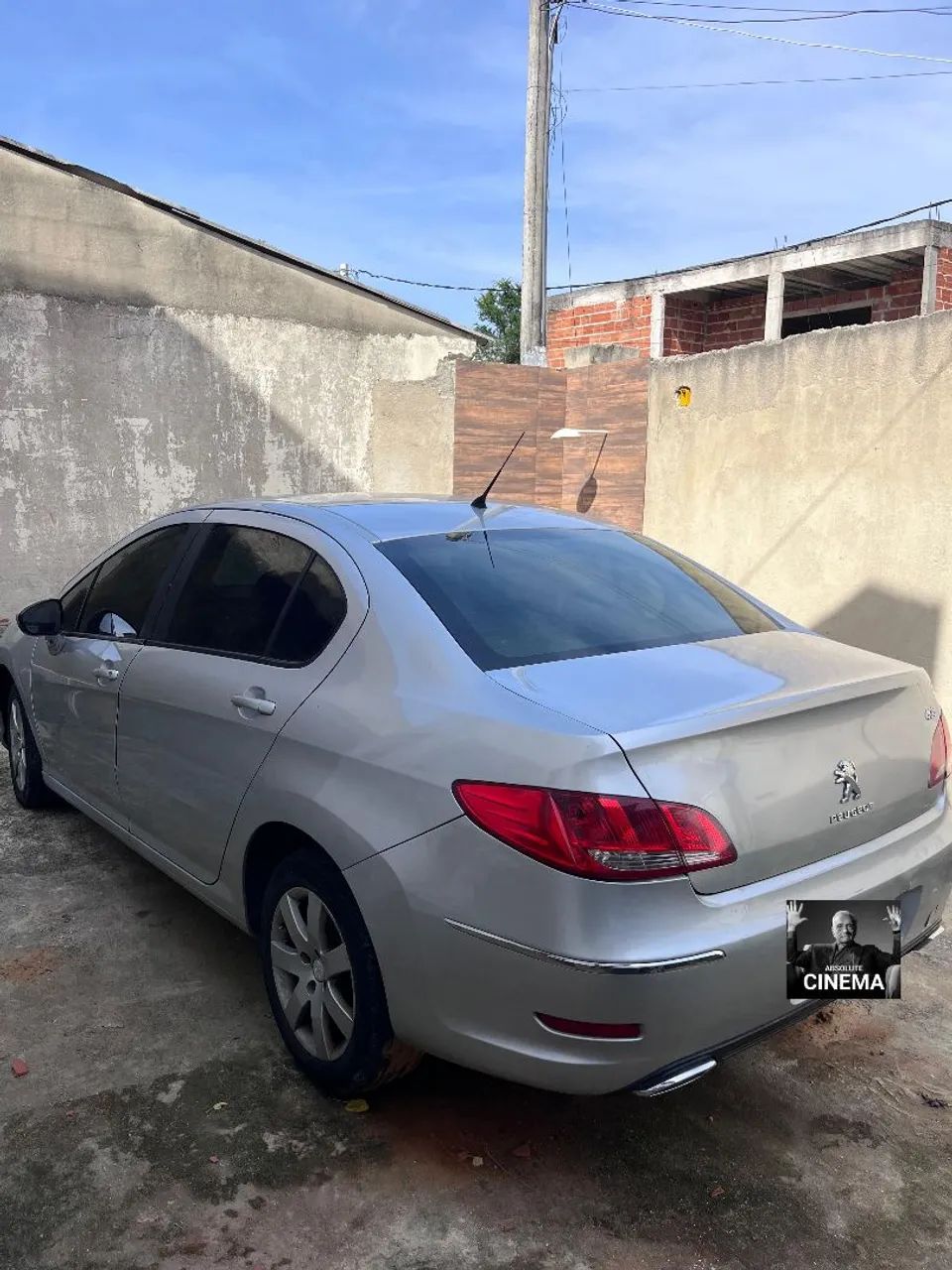 Peugeot 408  - Foto 2