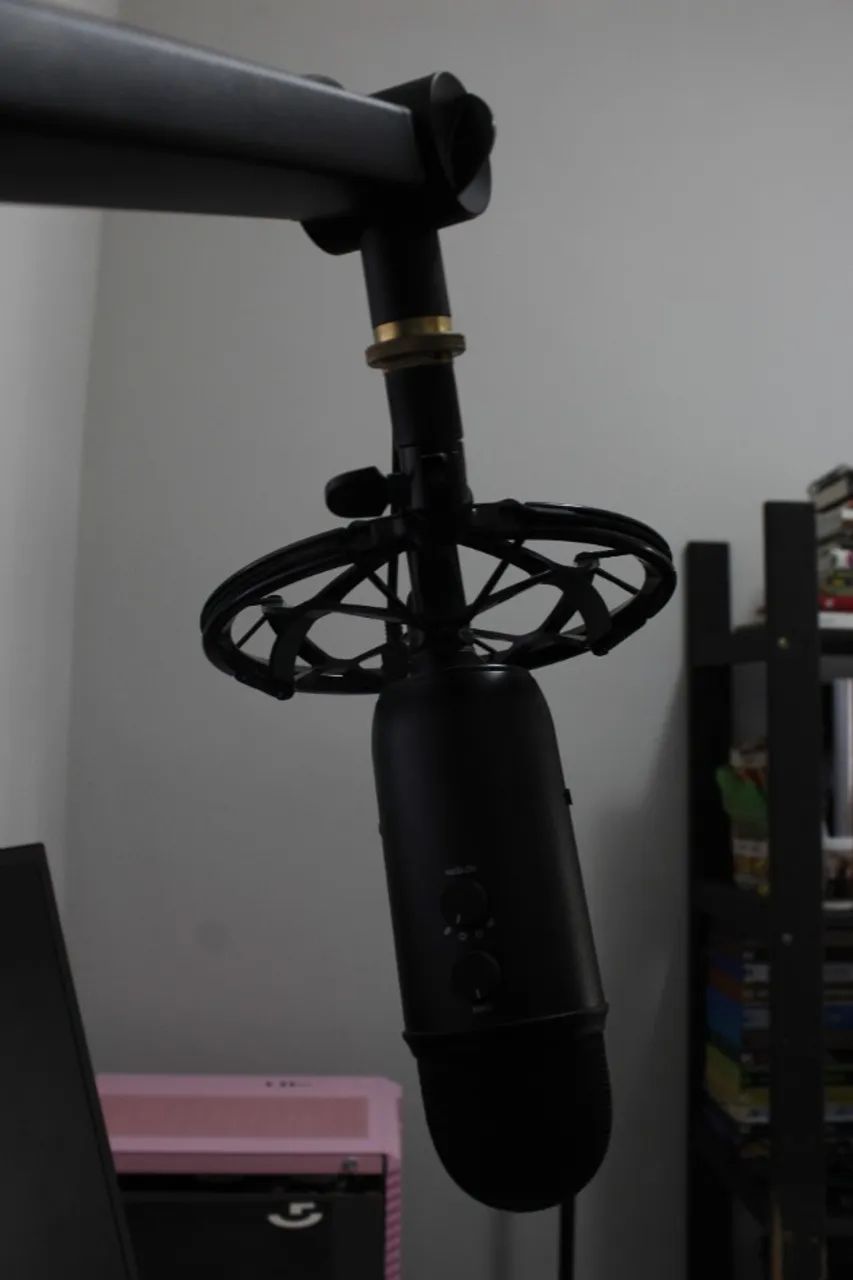 Microfone Condensador Blue Yeticaster Podcast, USB, Preto - Foto 3