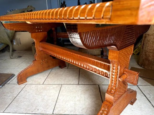Mesa de jantar artesanal retangular em madeira - Foto 4