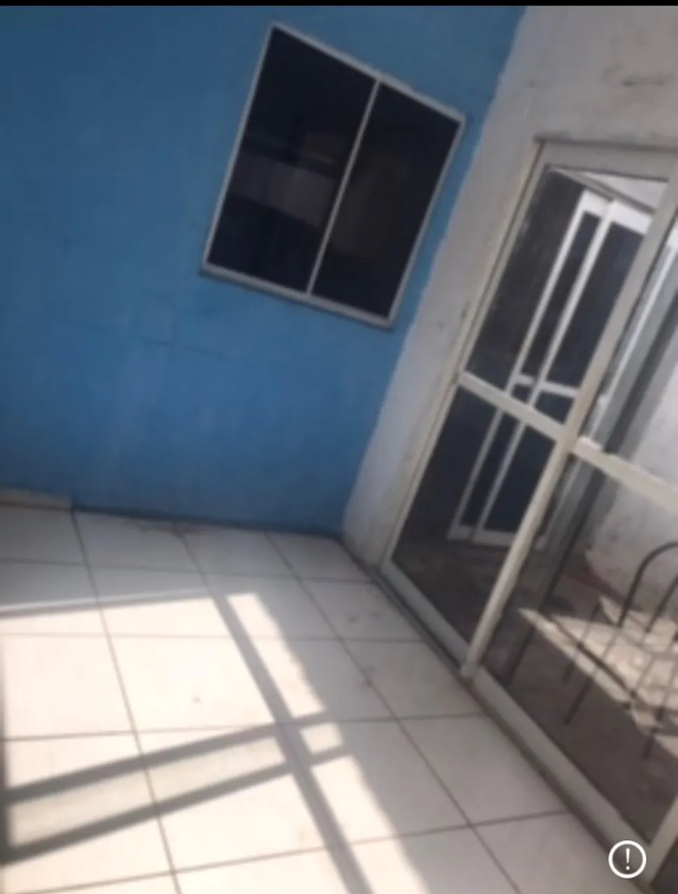Alugo?Casa Santa Terezinha?1100,00- *