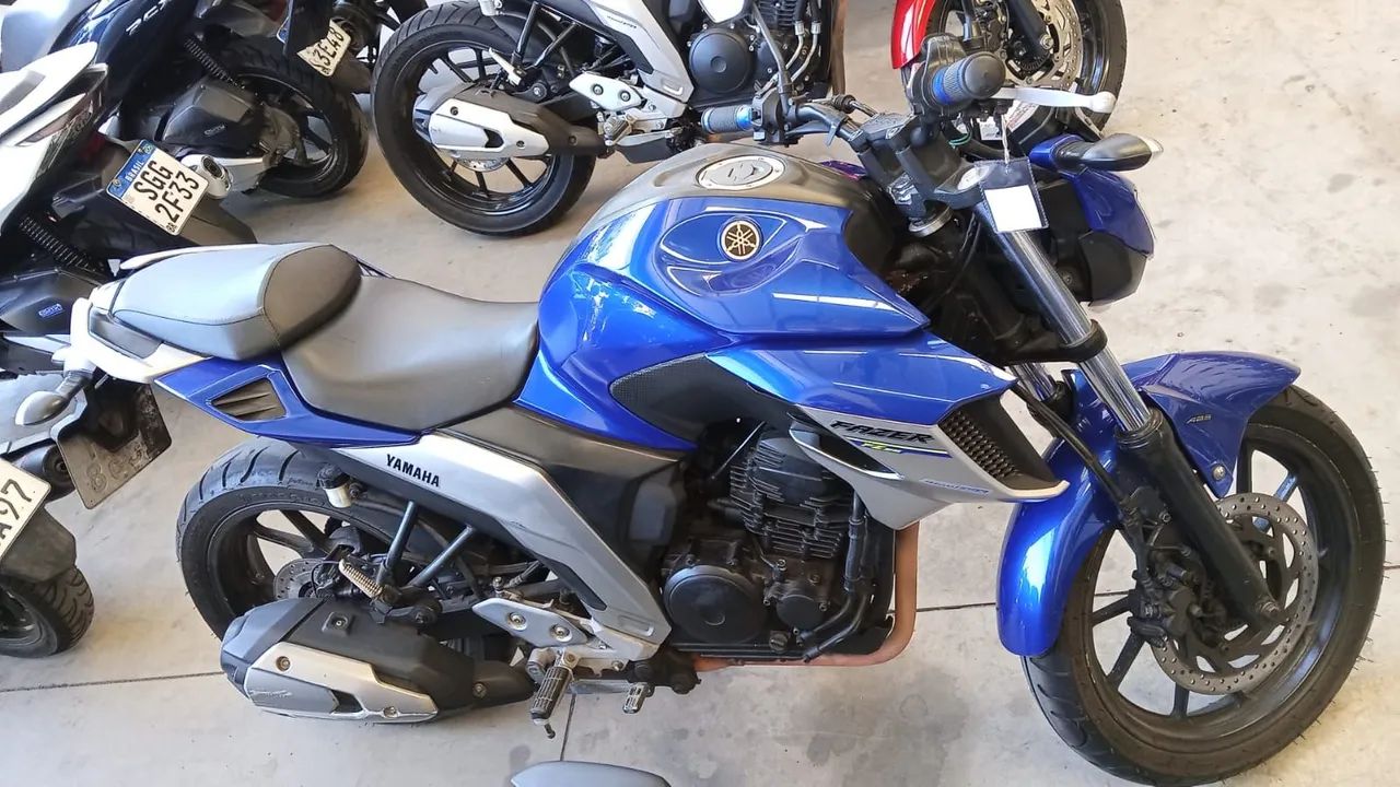 FZ 25 2019 - Foto 2