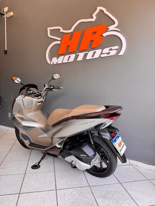 HONDA PCX DLX 2022 - Foto 2