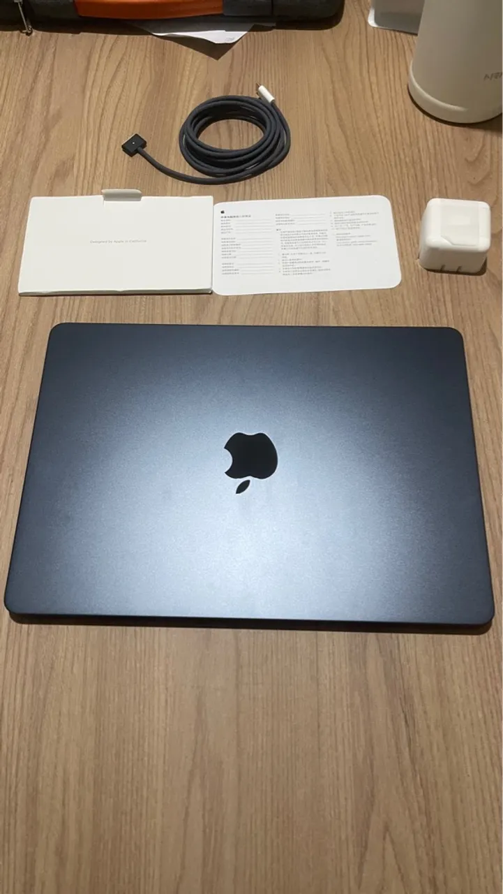 Macbook Air 13.6 M4 Midnight - Novo?2025?16GB+512Gb