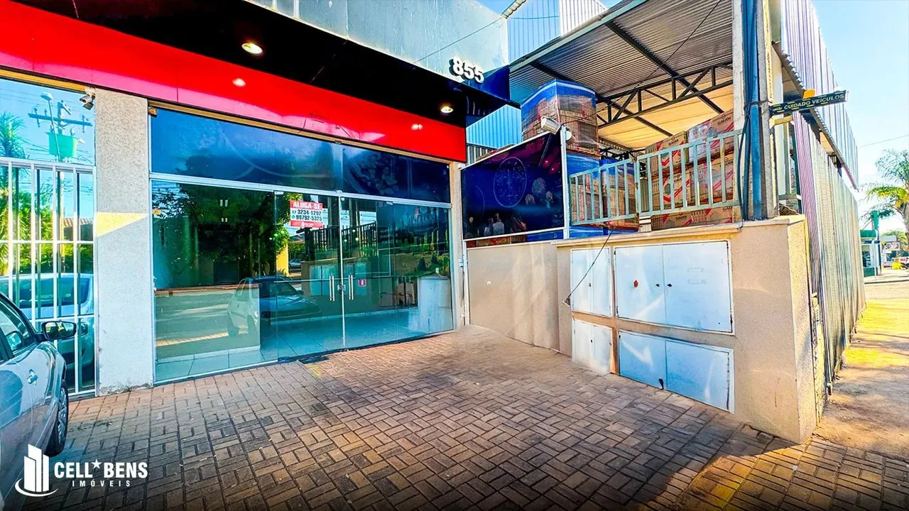 Prédio comercial na Galeria Flora Center no Vila Flora