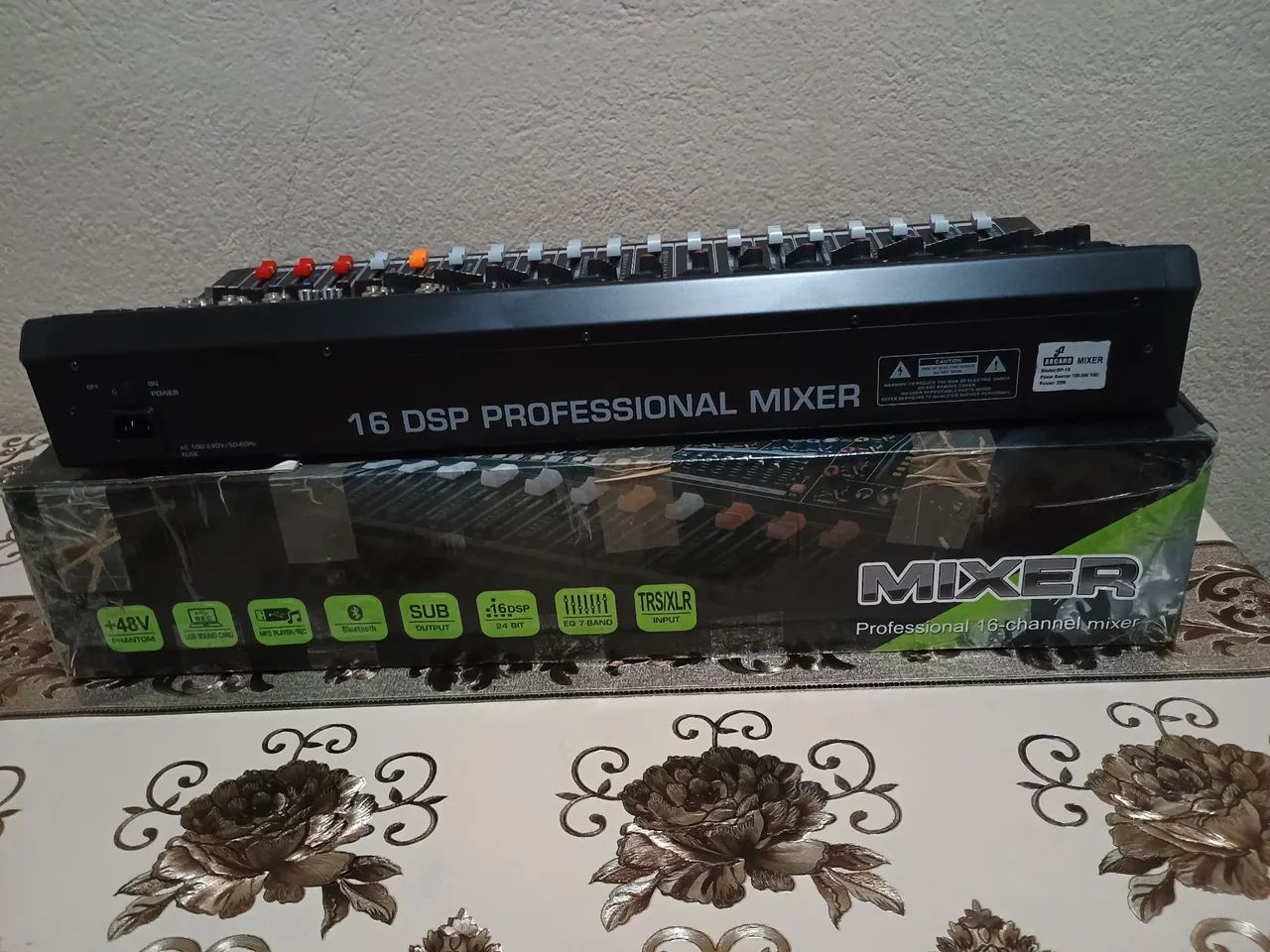 mesa de som 