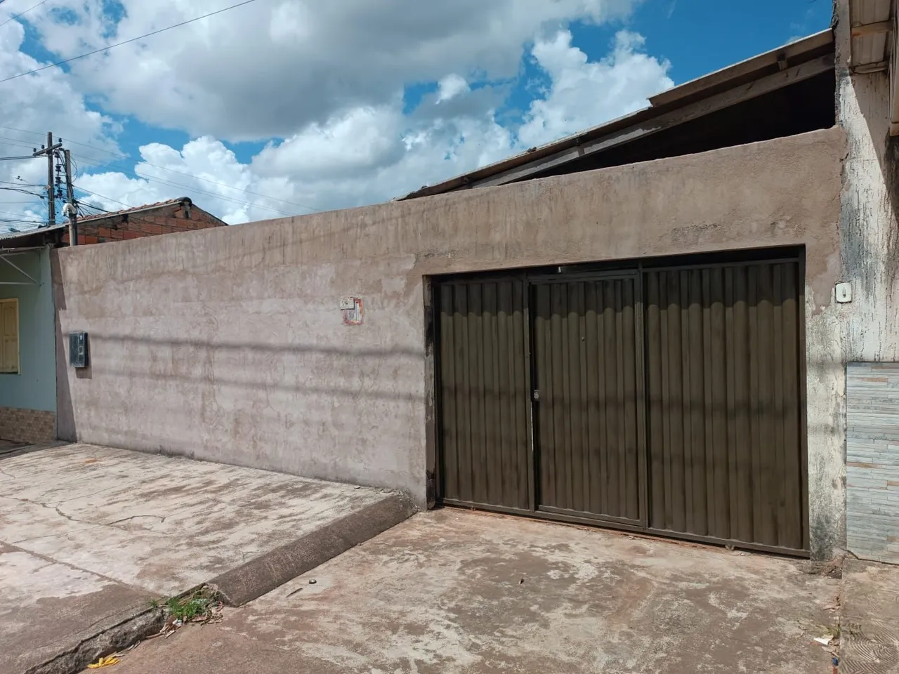 VENDO UMA CASA NO AGENOR DE CARVALHO zapbio.link/gl5gv4