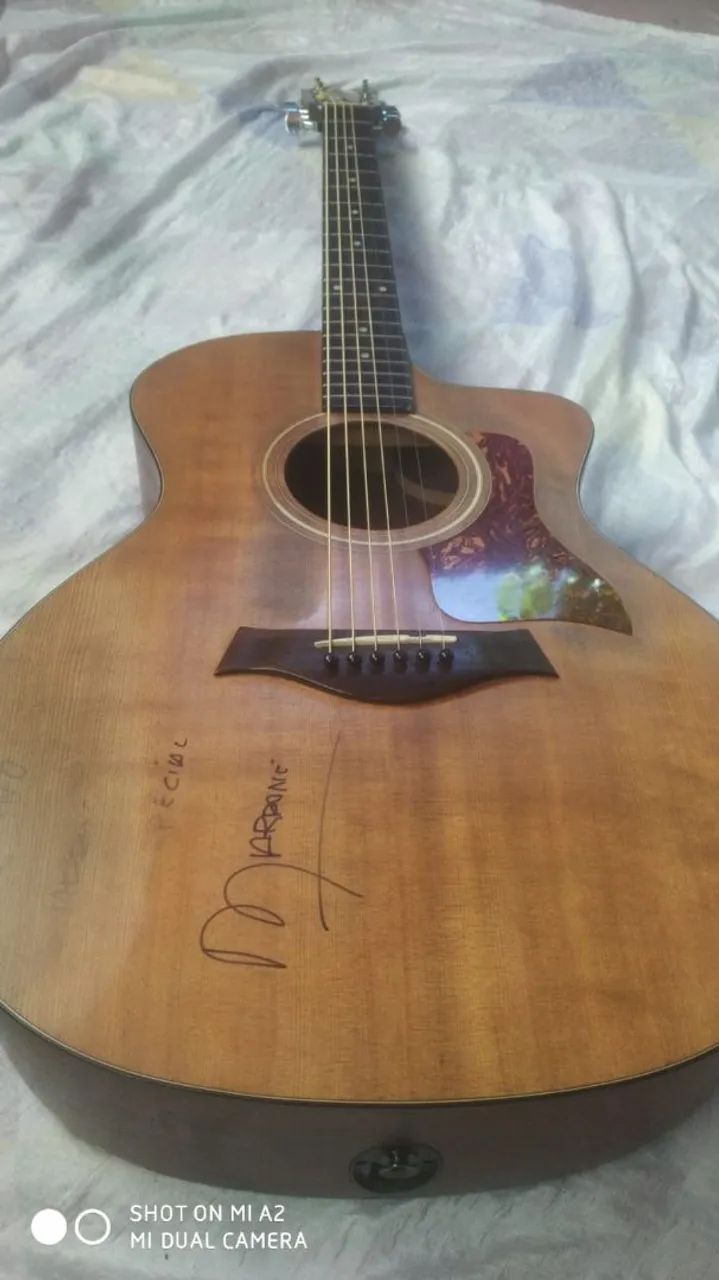 Violão Taylor 114 CE .6500