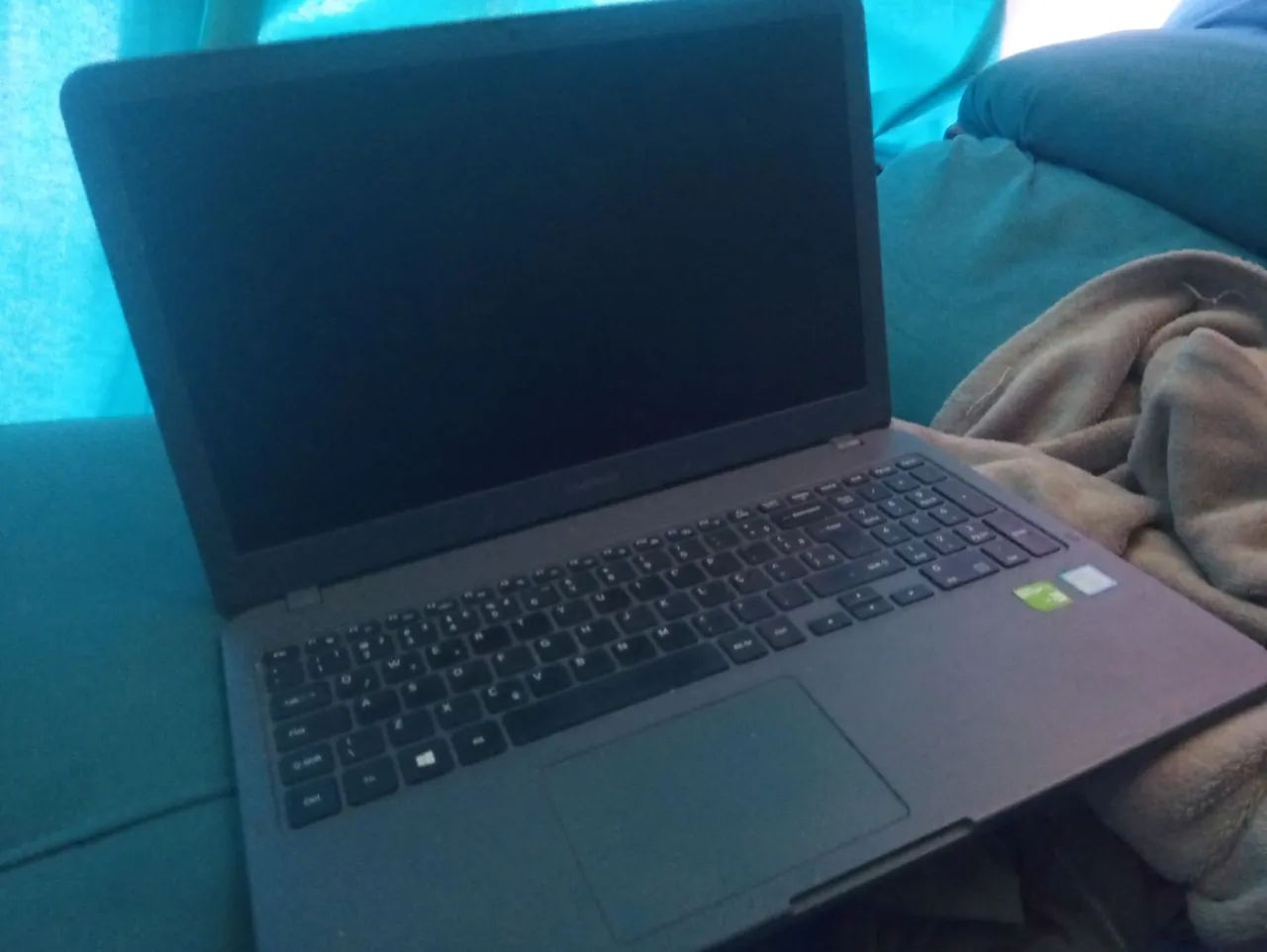 Notebook Samsung i7 7500u