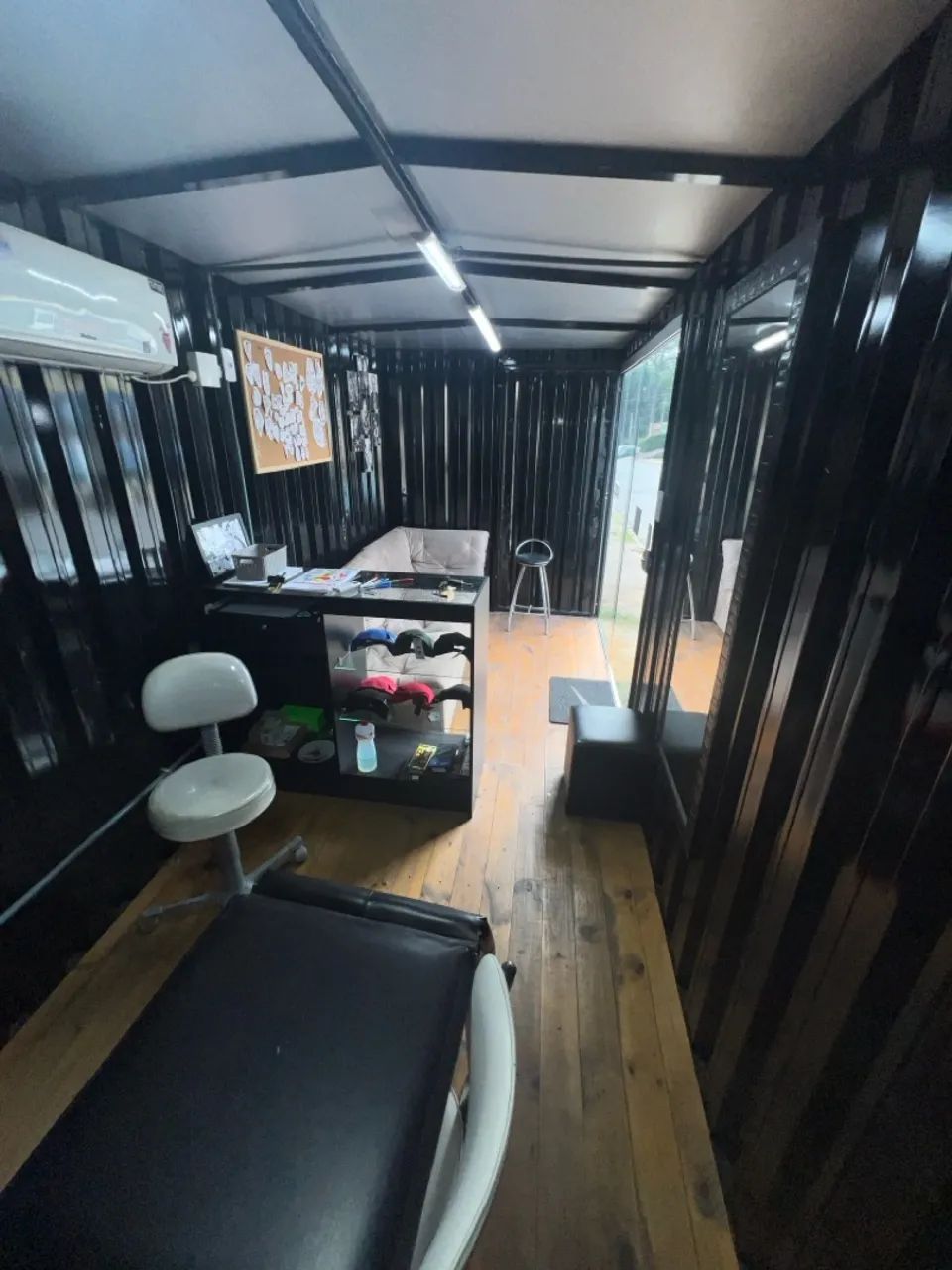 Contêiner lindo, pronto pra trabalhar ou fazer moradia pra alugar  - Foto 3