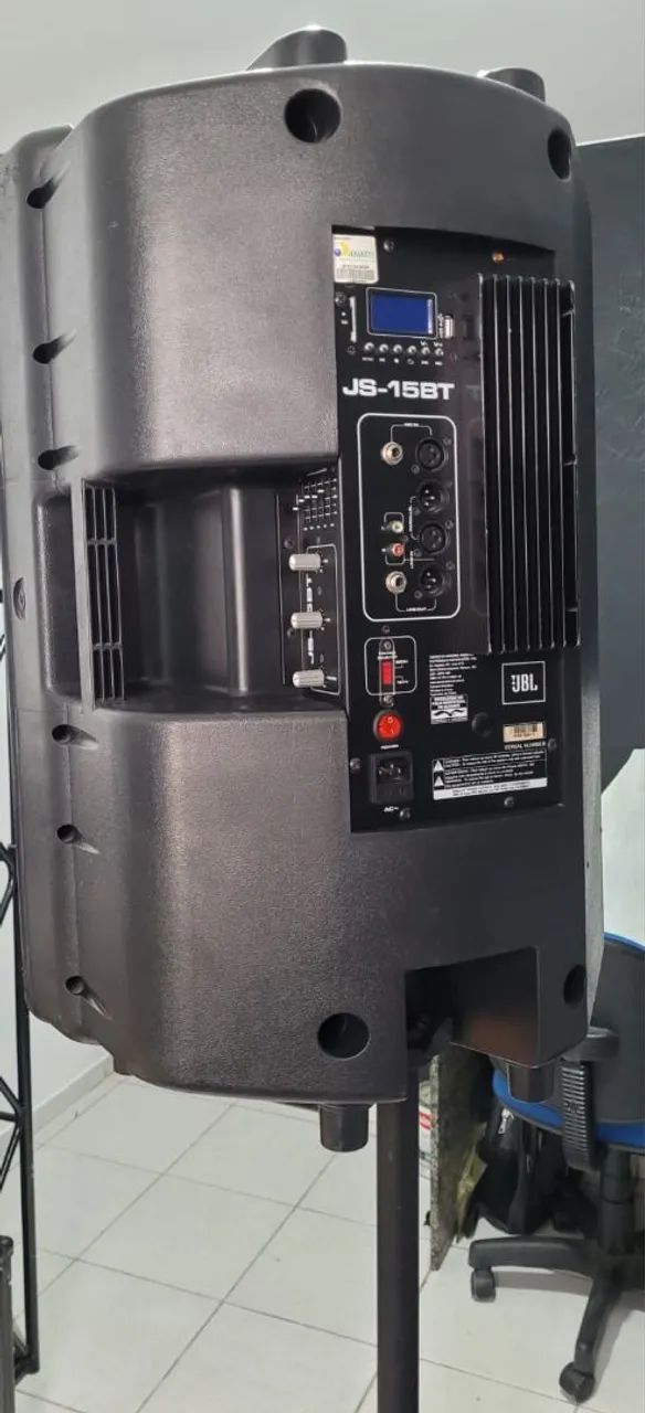 Caixa de Som JBL - Potência e Qualidade! - Foto 2
