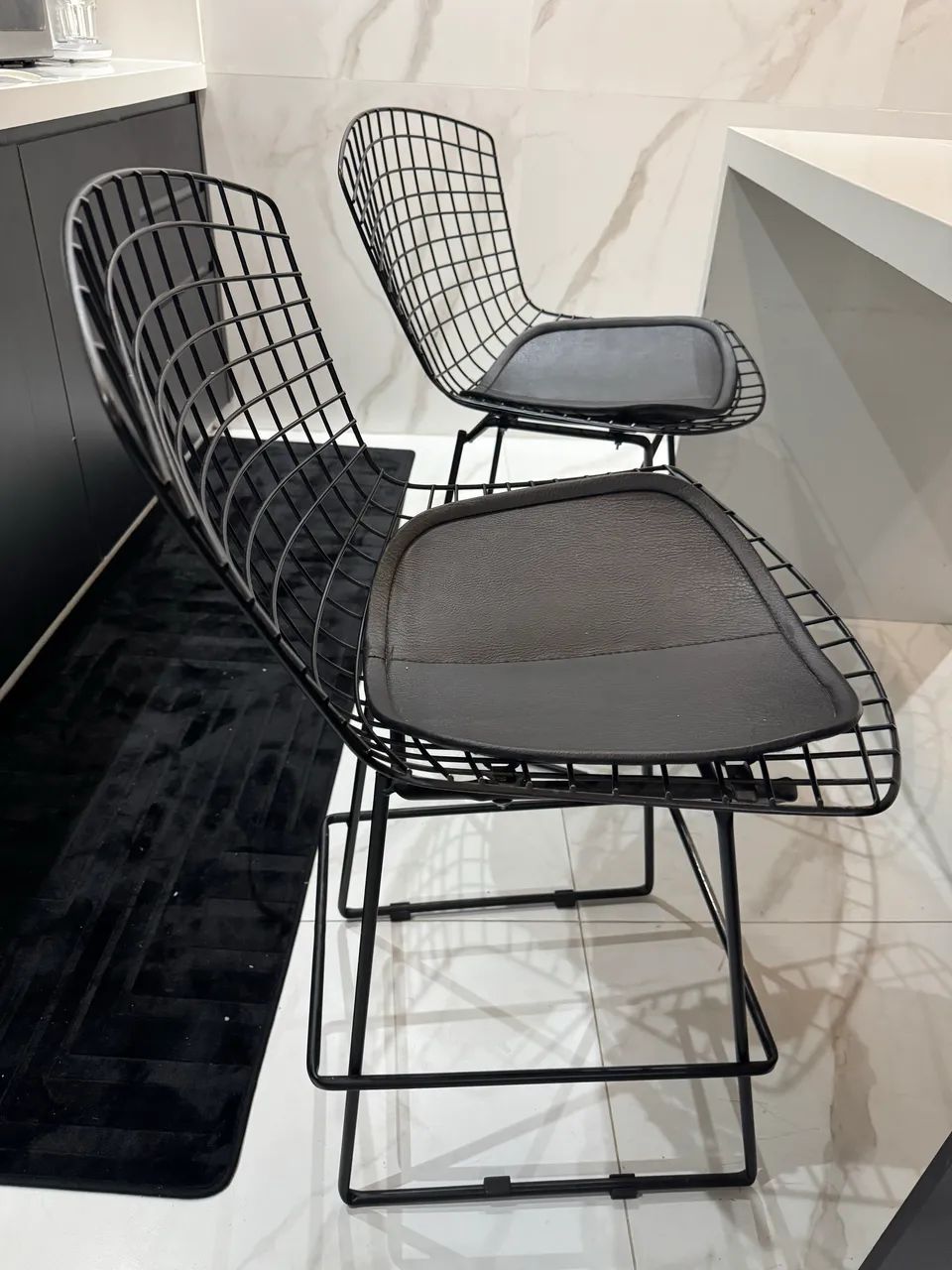 Cadeiras Alta com Almofada Bertoia (4 cadeiras) - Foto 2