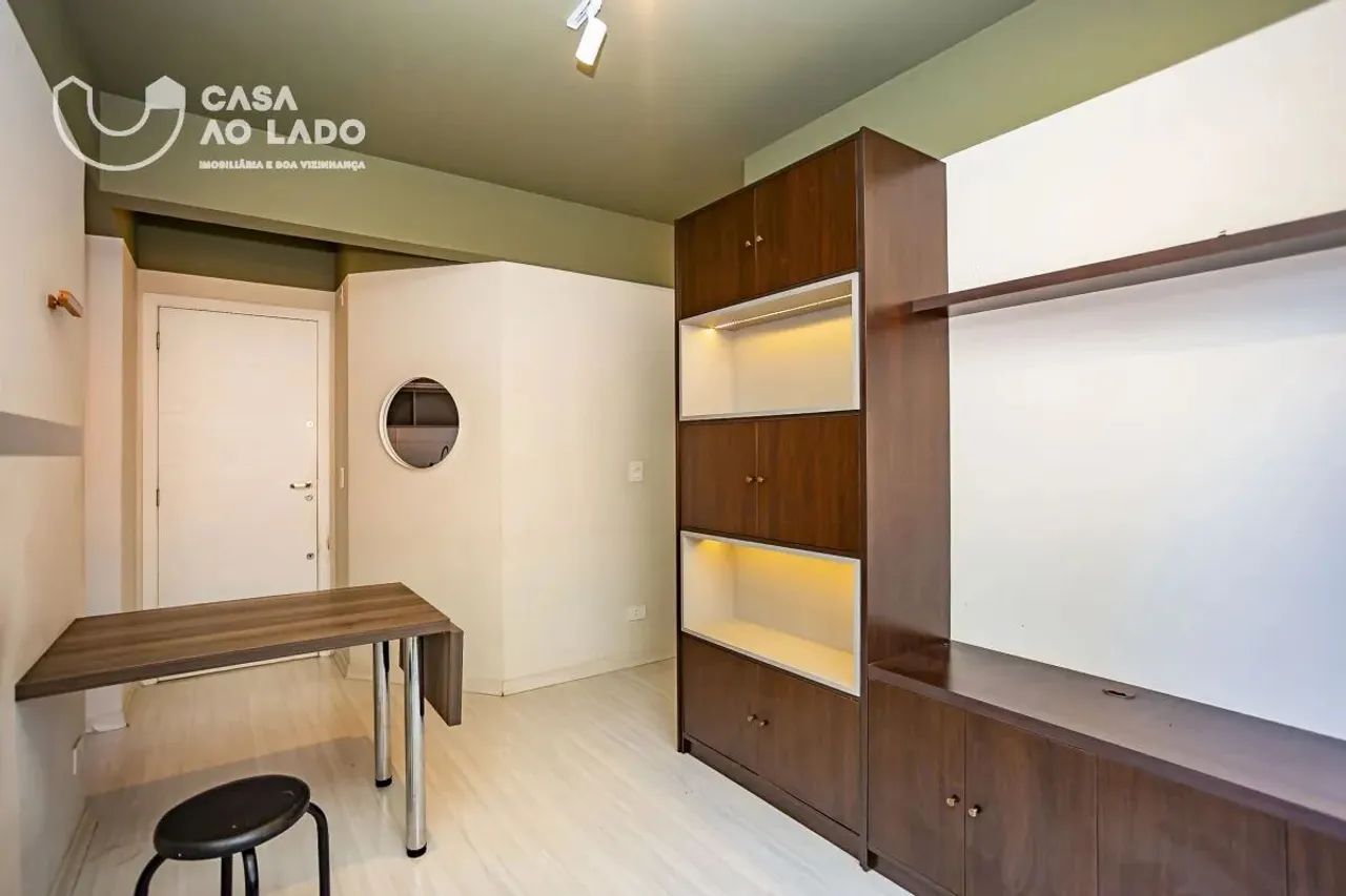 Apartamento de 58m² semimobiliado com 02 quartos no Centro - Curitiba/PR - Foto 5